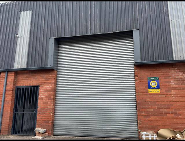 186.03M² WAREHOUSE TO LET IN CLAYVILLE